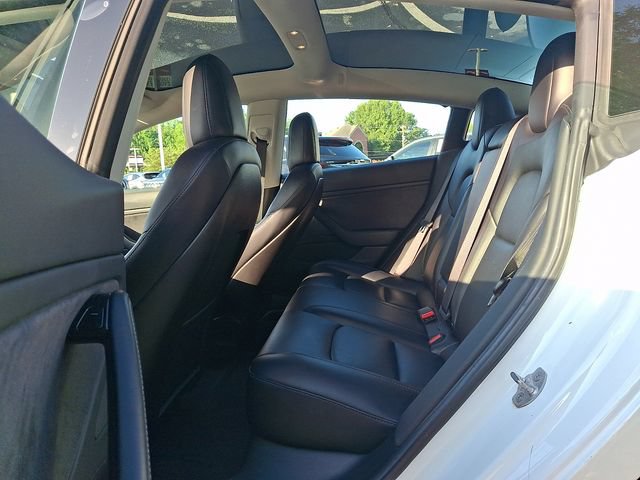 Used 2019 Tesla Model 3 Mid Range RWD image 10