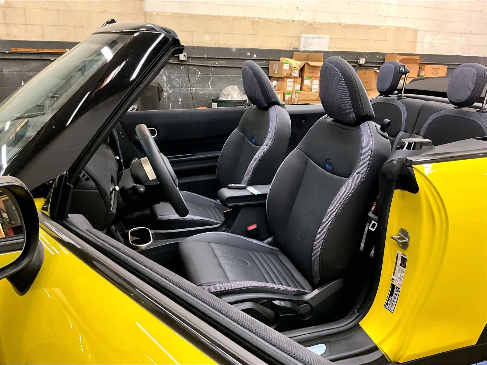Used 2026 MINI Cooper S FWD image 26