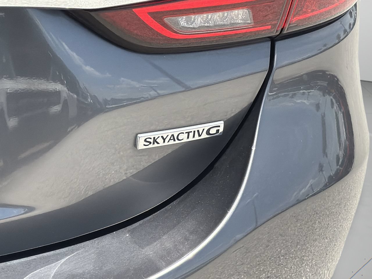 Used 2020 MAZDA MAZDA6 Touring FWD image 9