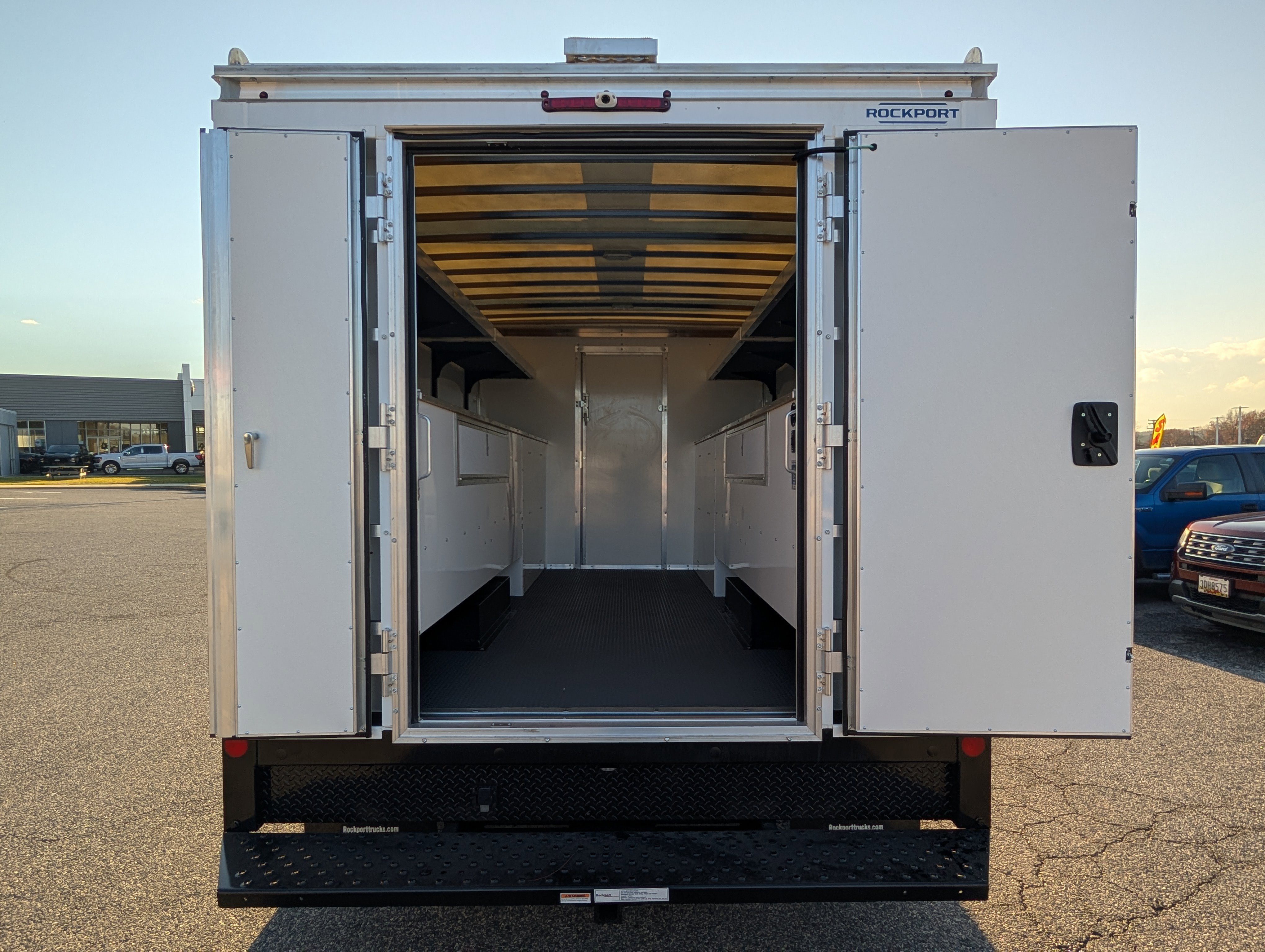 New 2026 Ford E-450 and Econoline 450 Super Duty w/ Power Equipment Group RWD image 11