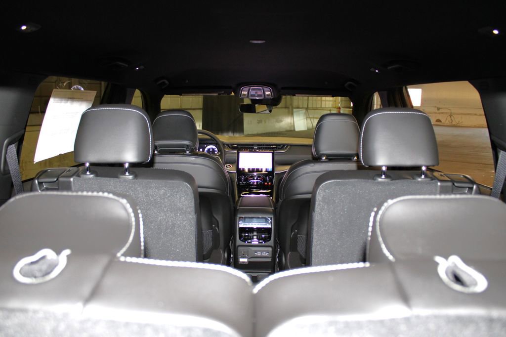 New 2025 Jeep Grand Cherokee L Limited w/ Black Appearance Package image 42