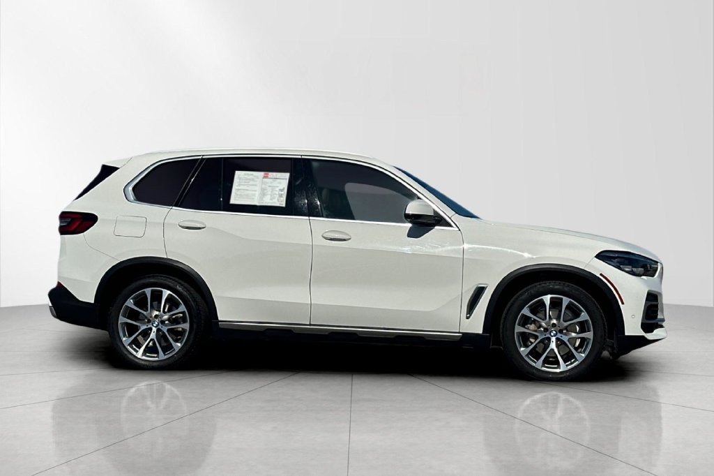 Used 2023 BMW X5 xDrive40i w/ Premium Package AWD/4WD image 7