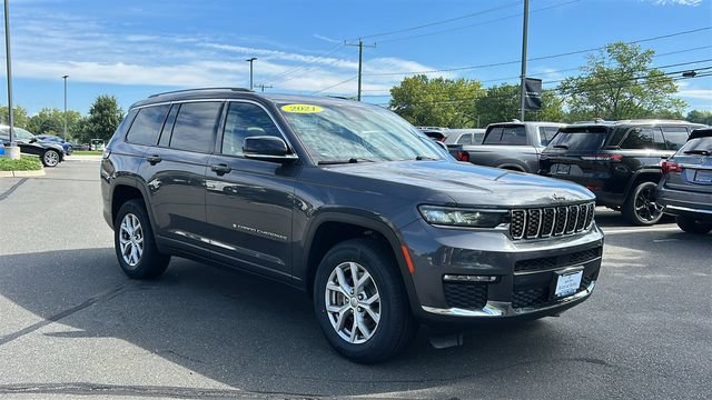 Used 2021 Jeep Grand Cherokee L Limited AWD/4WD image 2