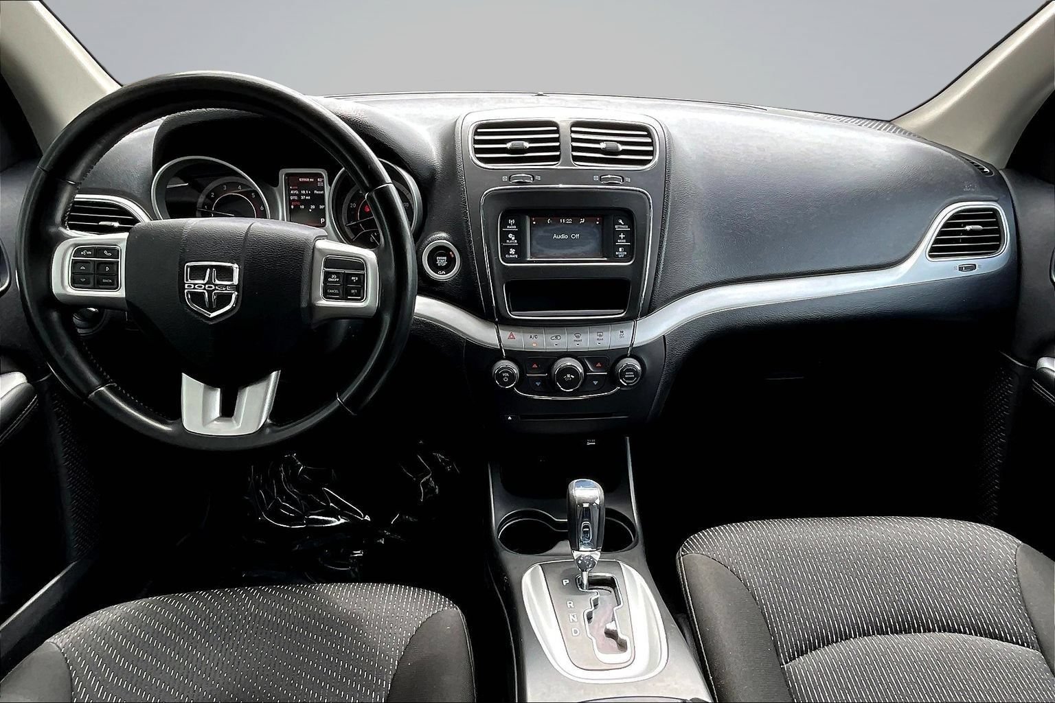 Used 2020 Dodge Journey SE w/ SE Popular Equipment Group FWD image 5