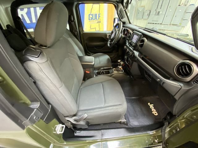 Used 2020 Jeep Wrangler Sport image 25