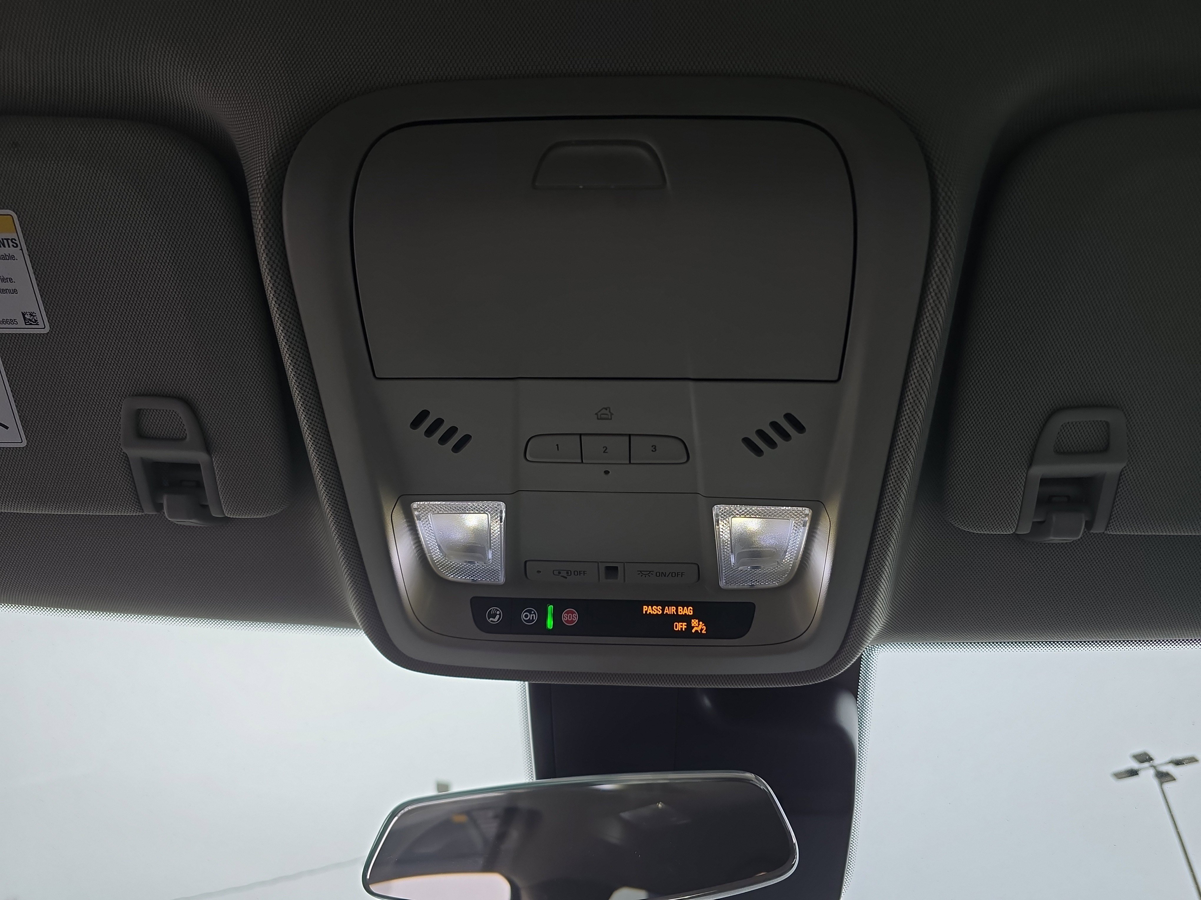 Used 2021 Cadillac XT4 Luxury w/ Cold Weather Package image 27