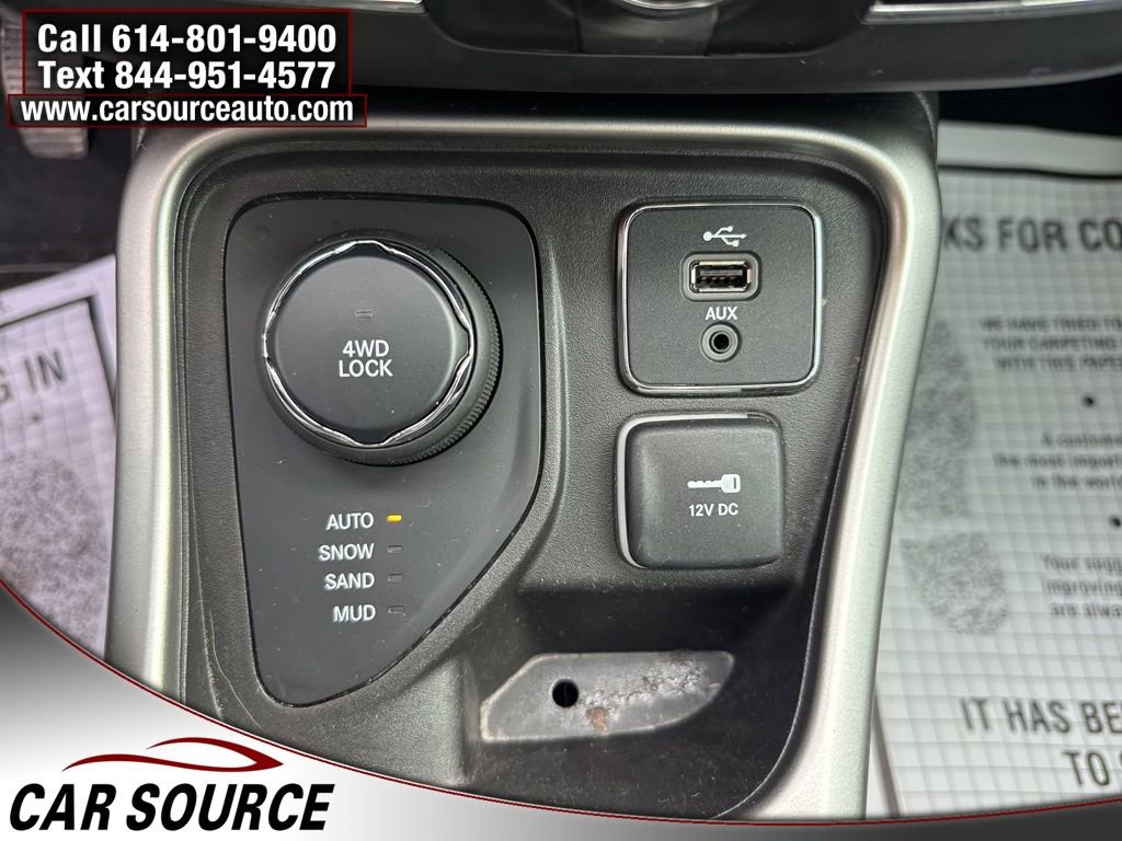 Used 2018 Jeep Compass Latitude w/ Popular Equipment Group image 23