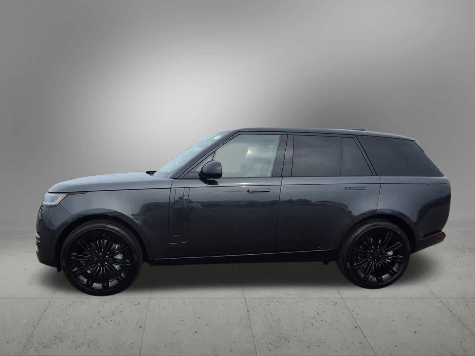 New 2026 Land Rover Range Rover SE AWD/4WD image 3