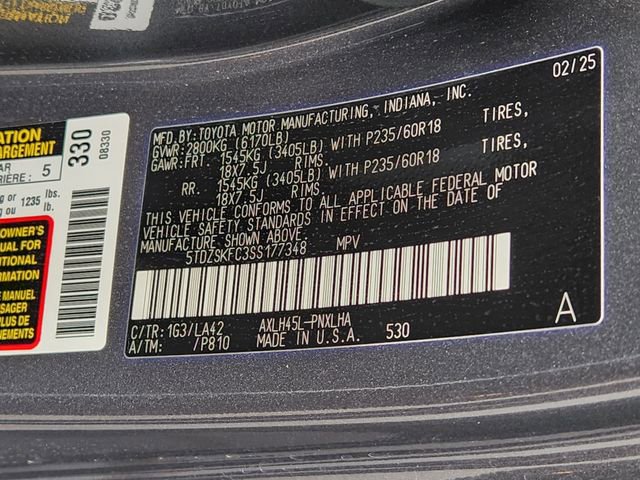 Used 2025 Toyota Sienna Limited image 37