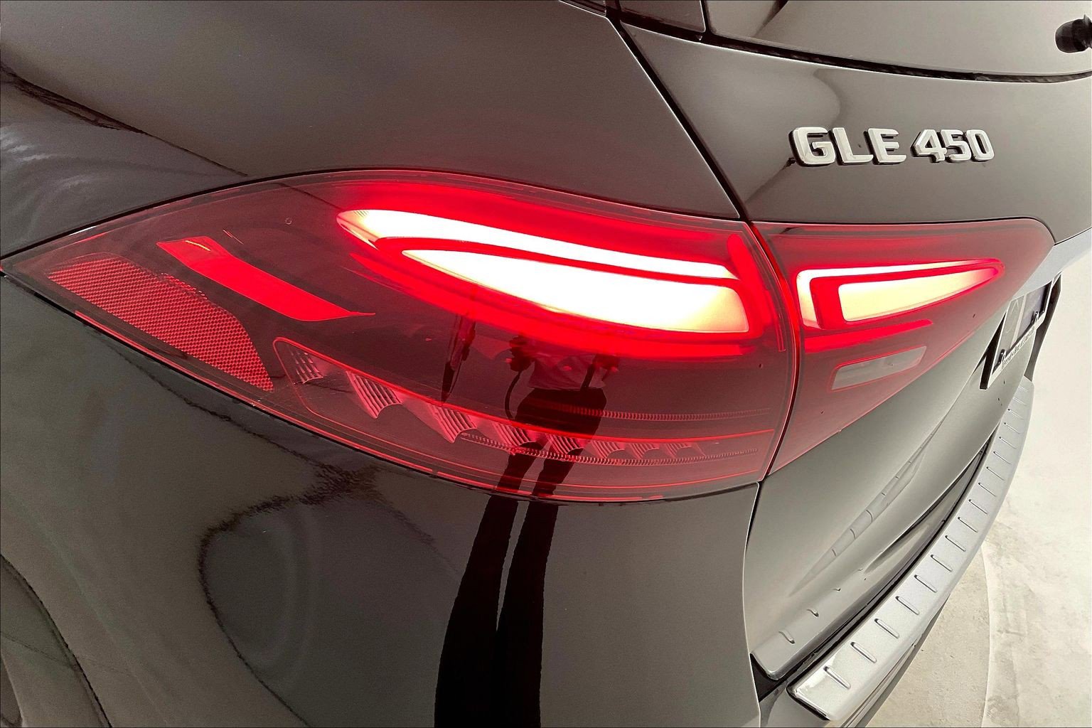 New 2026 Mercedes-Benz GLE 450 4MATIC image 14
