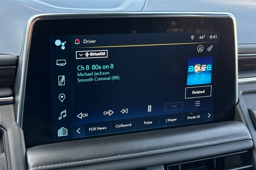 Used 2023 Chevrolet Suburban Z71 image 23