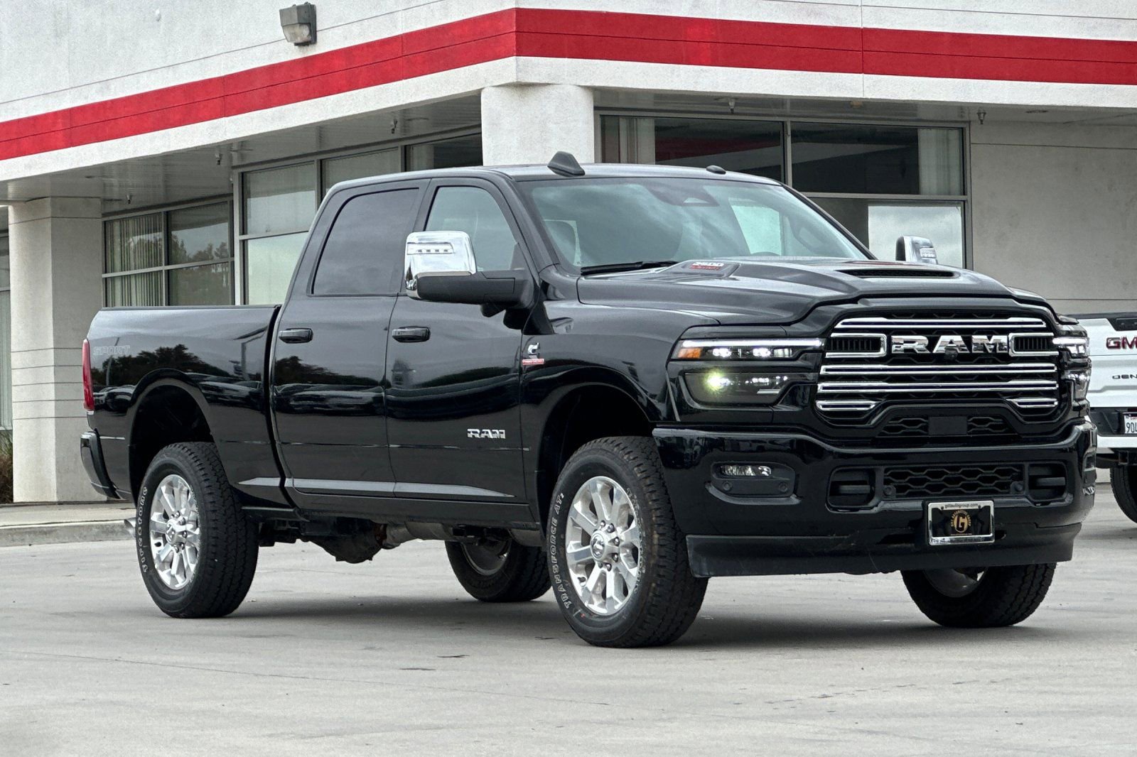 New 2026 RAM 2500 Laramie w/ Sport Appearance Package image 9