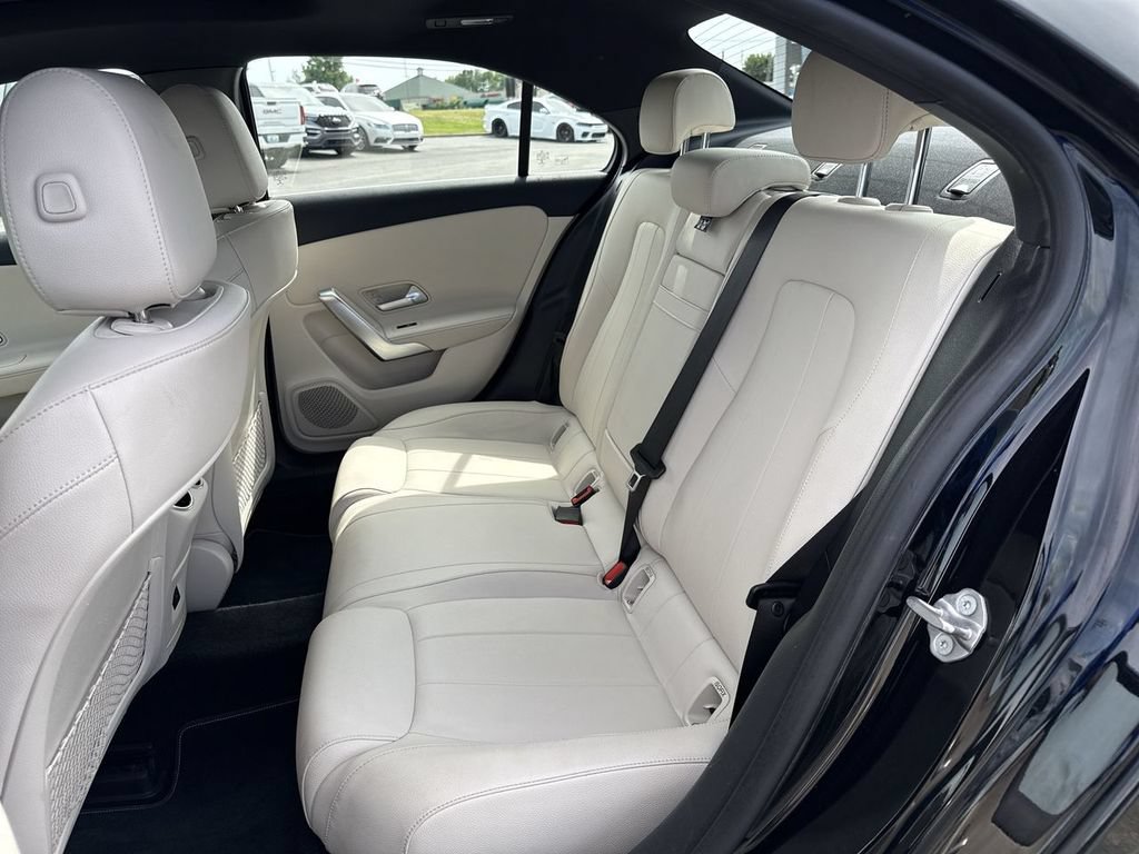 Used 2022 Mercedes-Benz A 220 4MATIC image 19