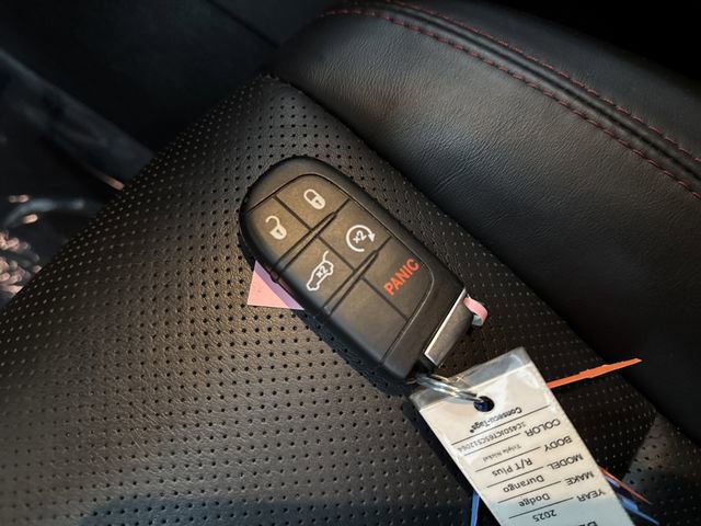 Certified 2025 Dodge Durango R/T image 29