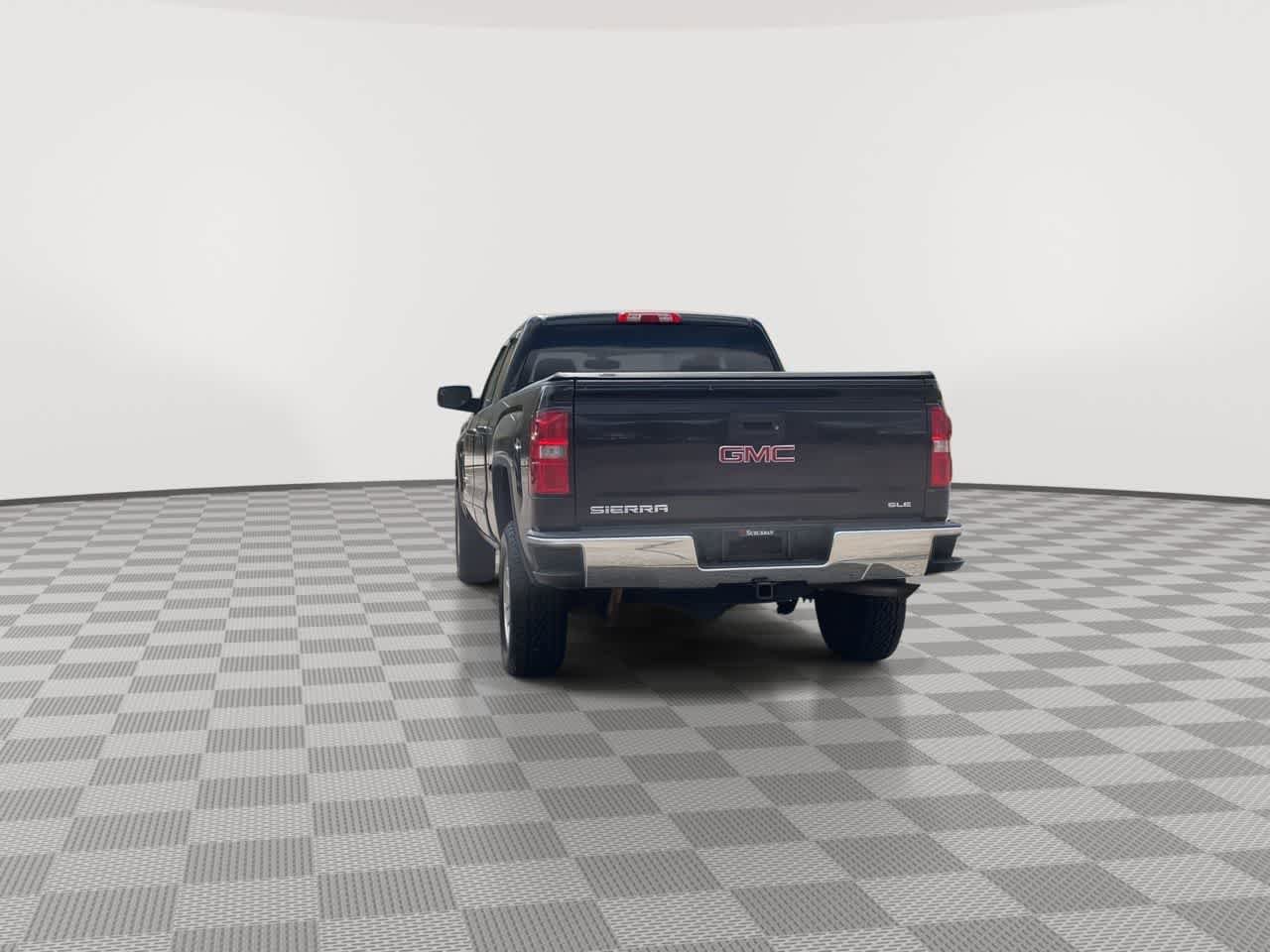 Used 2016 GMC Sierra 1500 SLE w/ Suspension Package, Off-Road AWD/4WD image 7