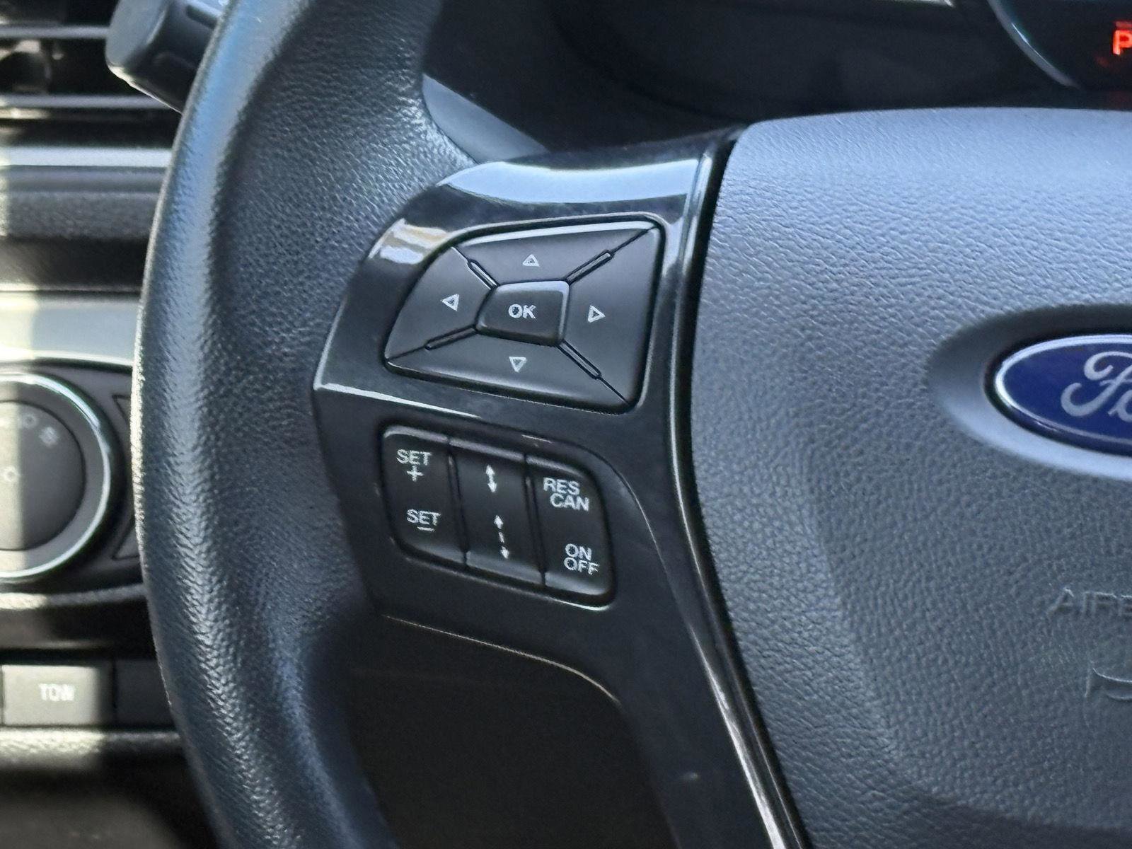 Used 2018 Ford Explorer XLT w/ Equipment Group 201A image 11