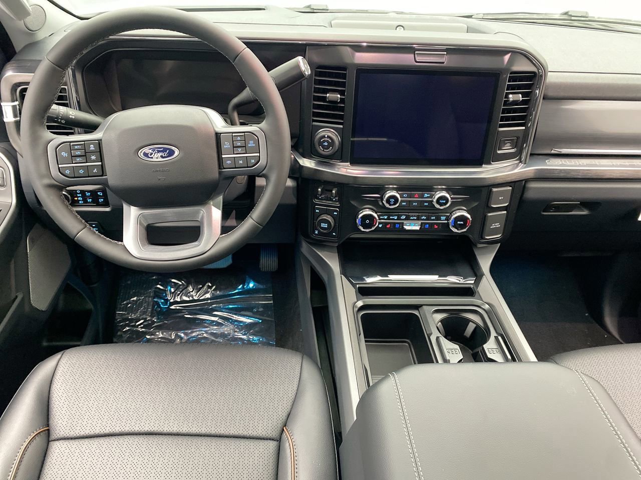 New 2026 Ford F350 Lariat w/ Black Appearance Package AWD/4WD image 15