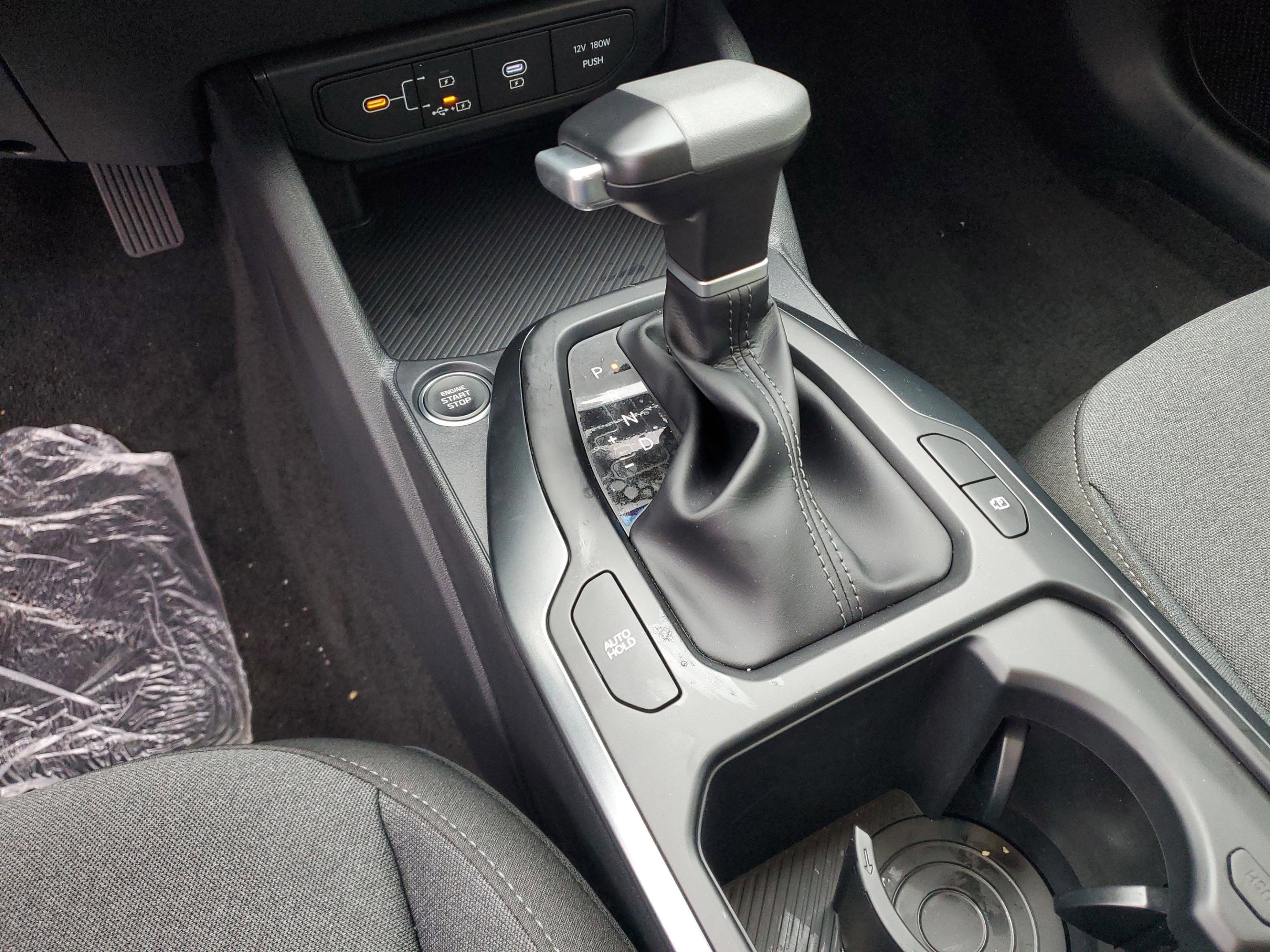 New 2025 Kia K4 LXS image 12