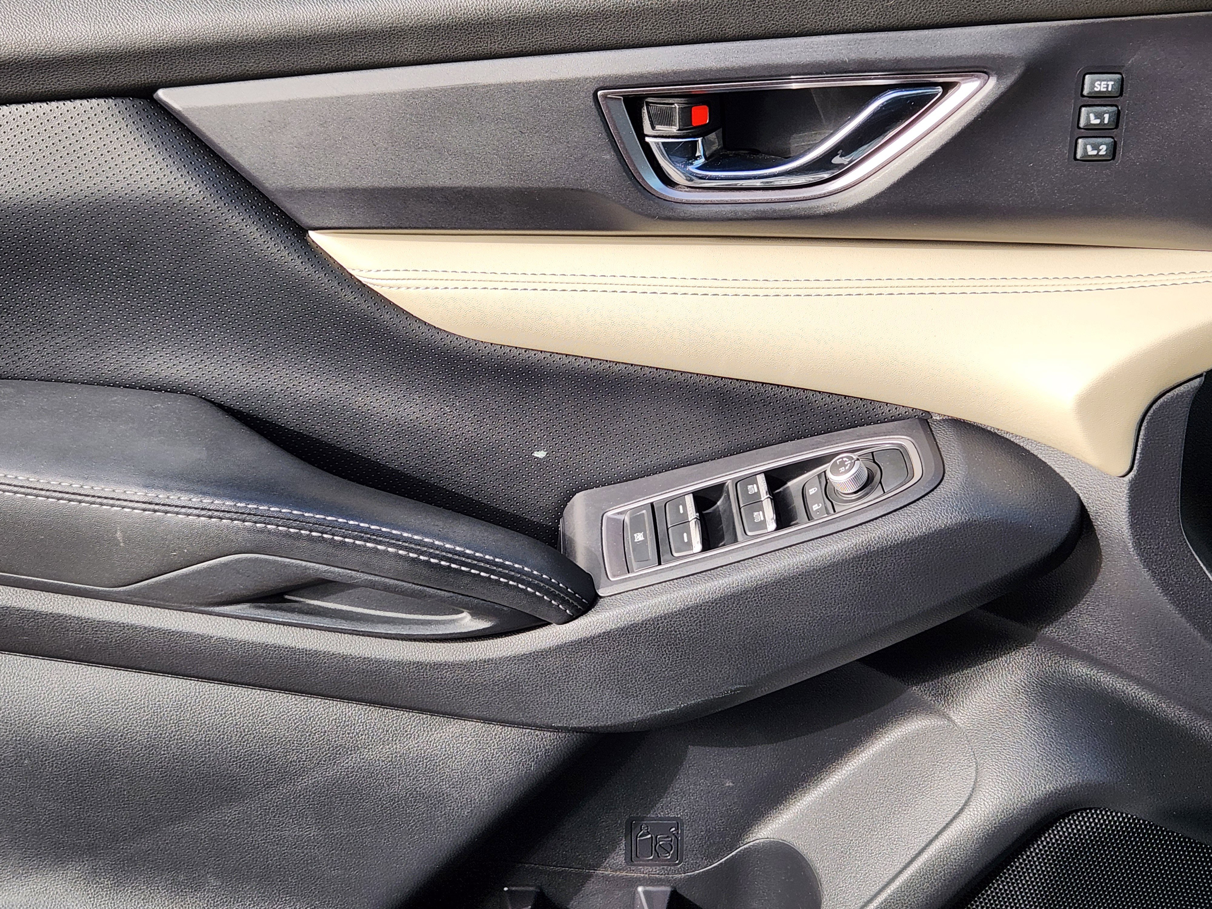 Used 2020 Subaru Ascent Limited w/ Technology Package image 25