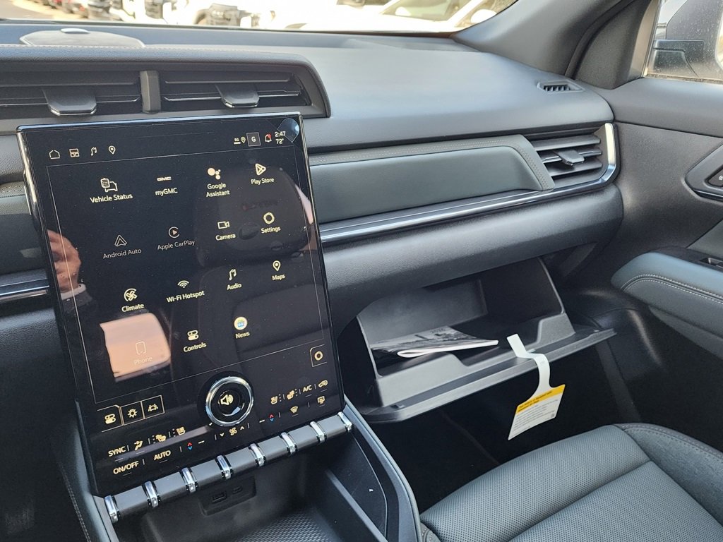 New 2026 GMC Terrain AT4 w/ Convenience Package III image 35