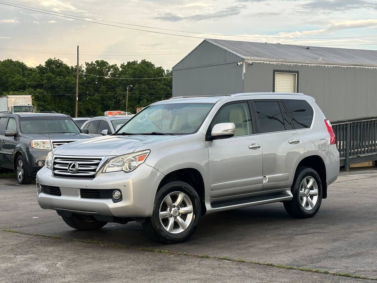 Used 2012 Lexus GX 460 w/ Comfort Plus Pkg AWD/4WD image 1