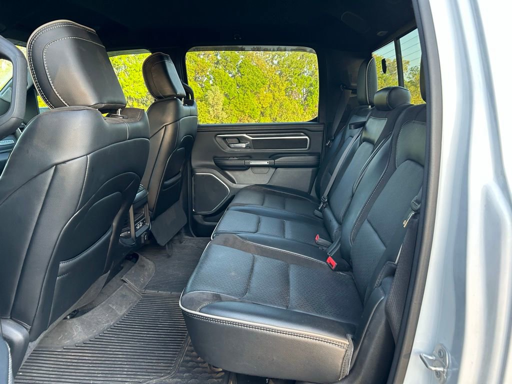 Used 2024 RAM 1500 Laramie image 13