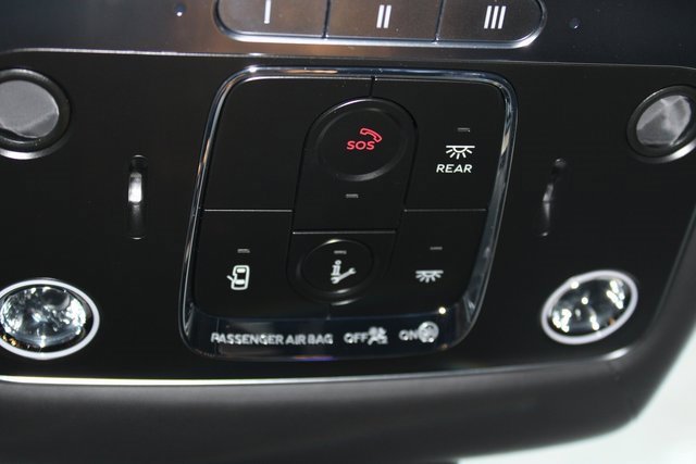 Used 2022 Bentley Flying Spur V8 image 52