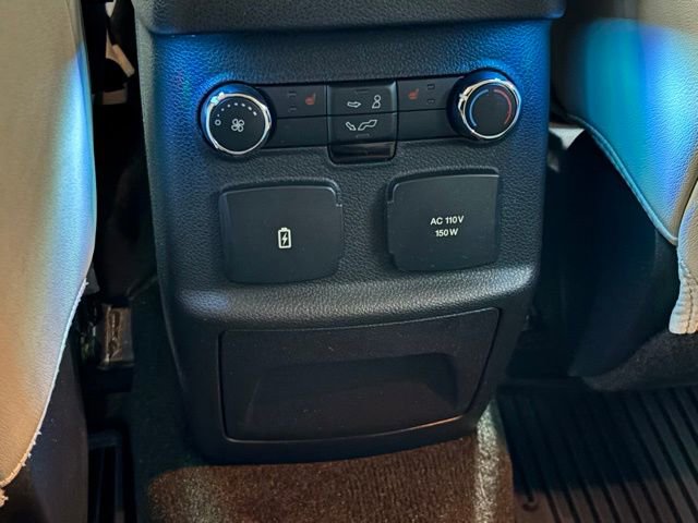 Used 2016 Ford Explorer Platinum image 17