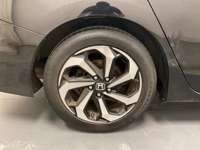 Used 2016 Honda Accord EX image 30