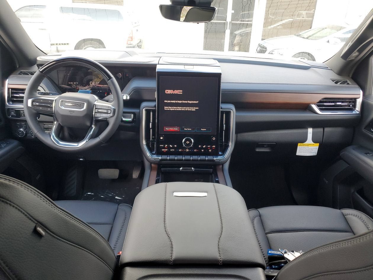 New 2026 GMC Yukon XL Denali w/ Denali Reserve Package AWD/4WD image 12