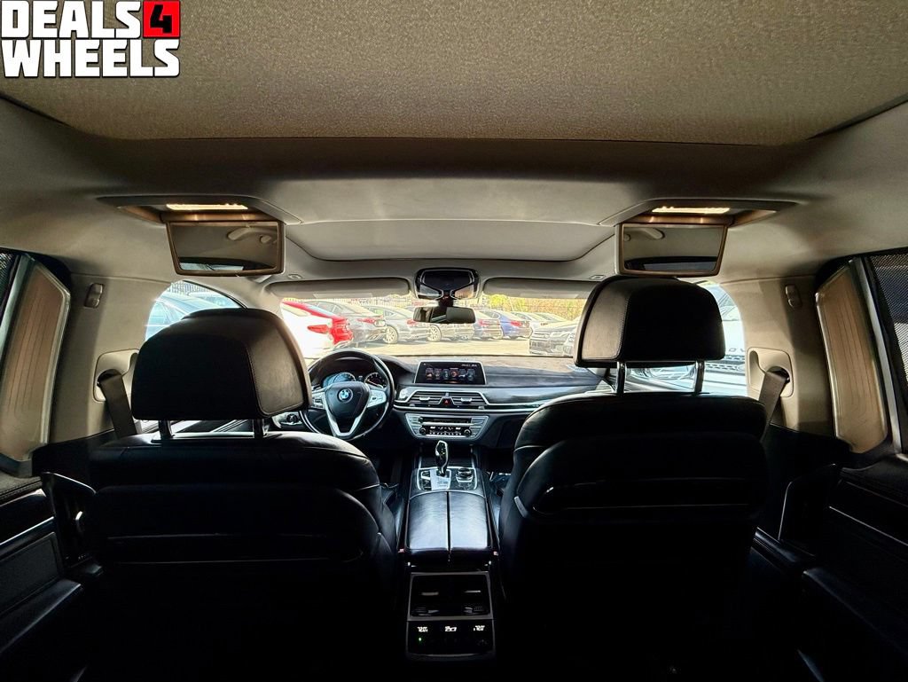 Used 2017 BMW 740i RWD image 39