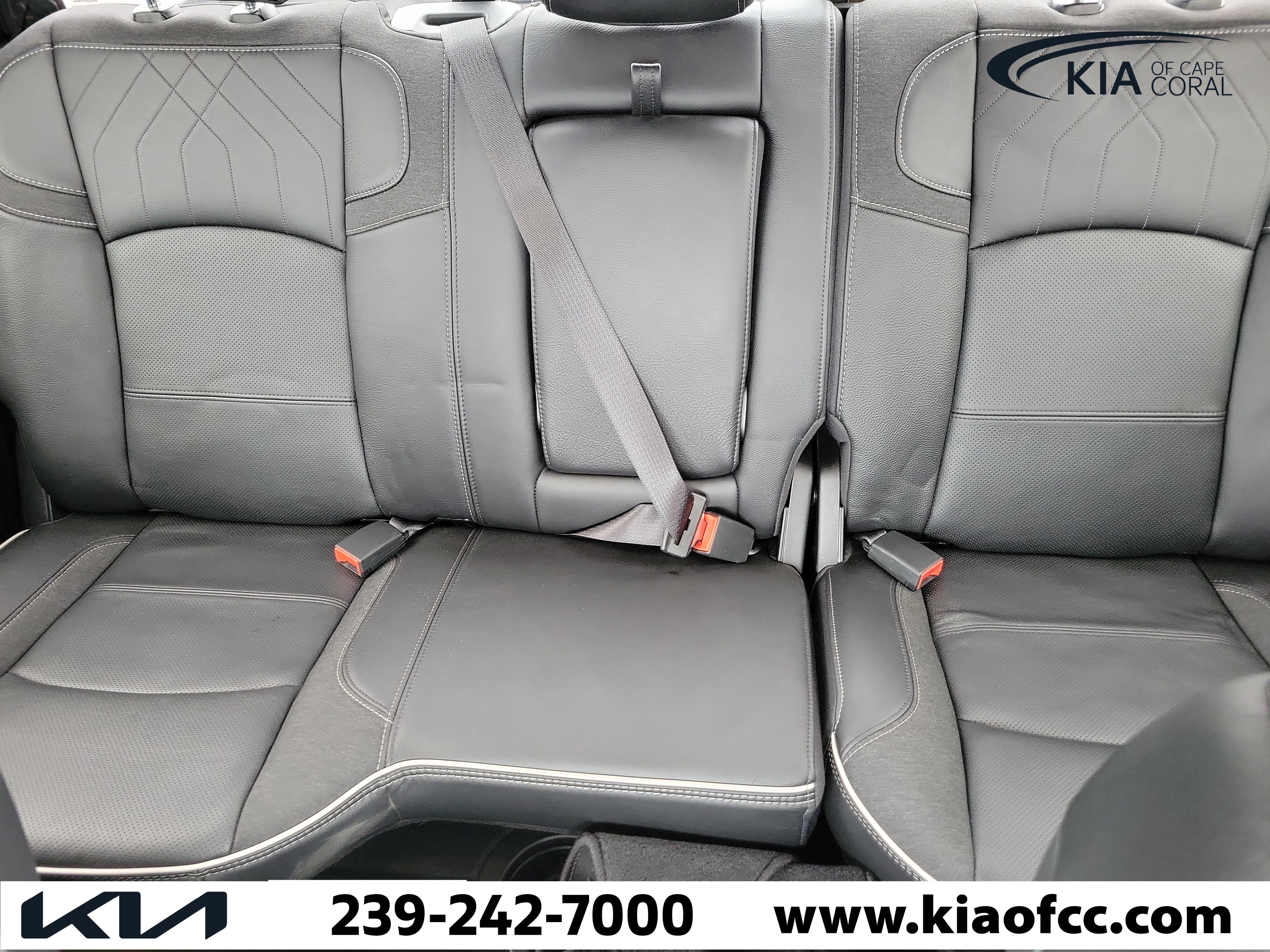 Used 2025 RAM 2500 Limited AWD/4WD image 29