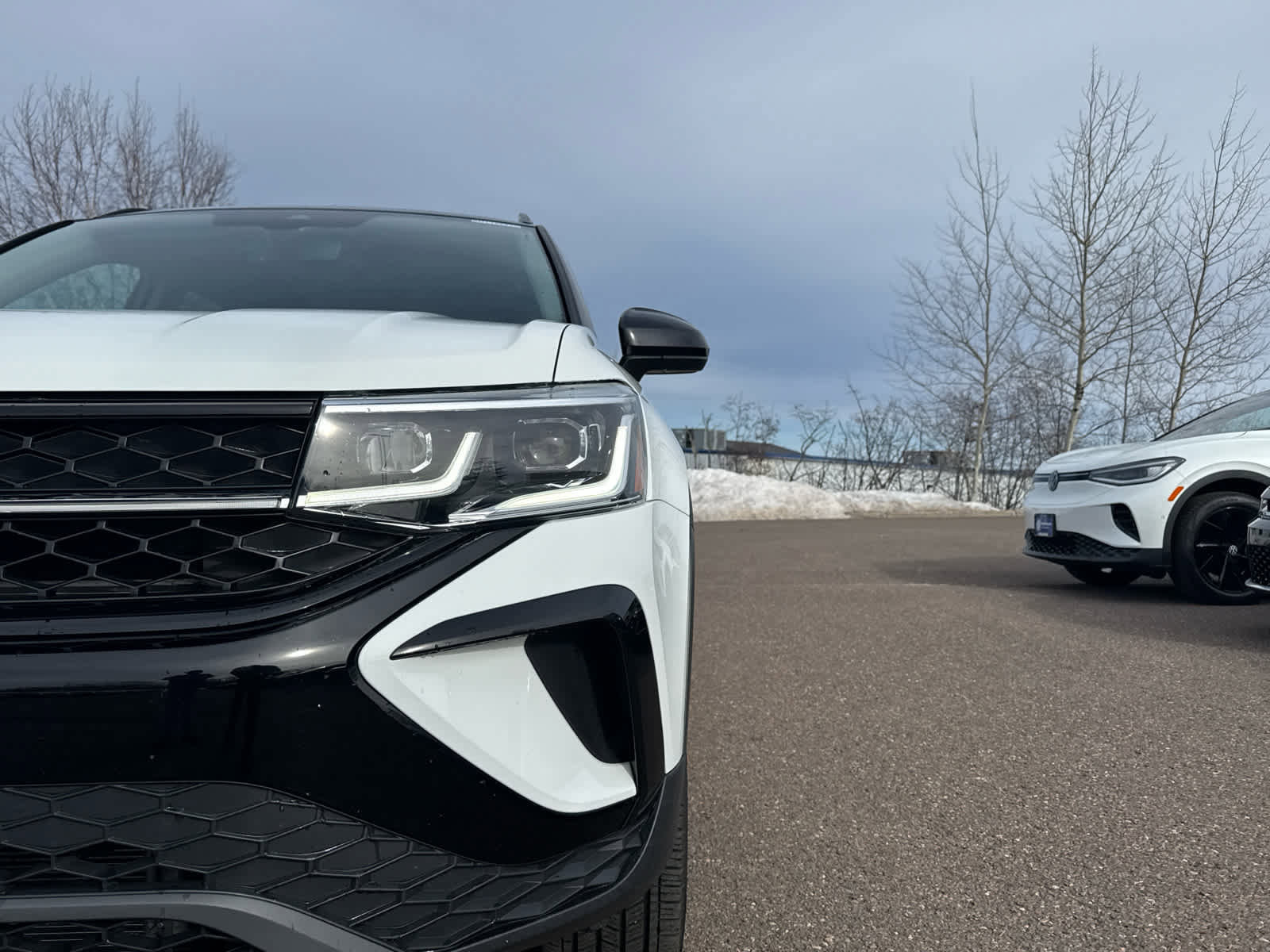 Certified 2024 Volkswagen Taos SE image 52