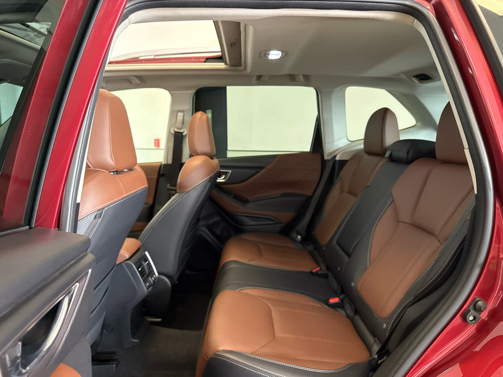 Used 2023 Subaru Forester Touring AWD/4WD image 11