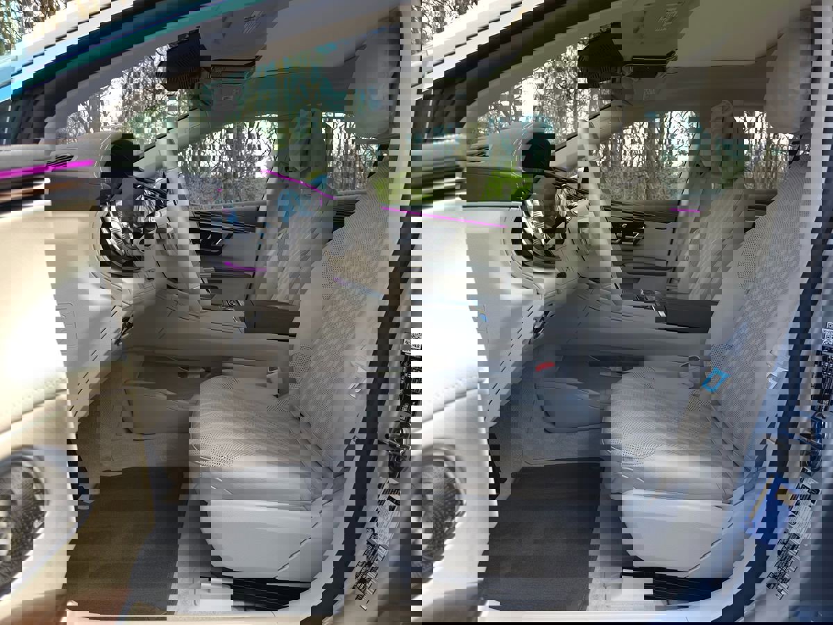 Used 2023 Mercedes-Benz EQS 580 4MATIC Sedan image 11