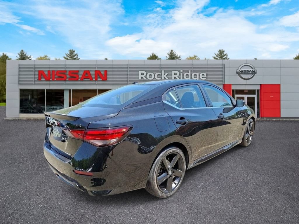 Certified 2023 Nissan Sentra SR w/ Midnight Edition Package FWD image 8