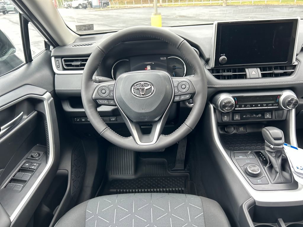 New 2025 Toyota RAV4 XLE image 21