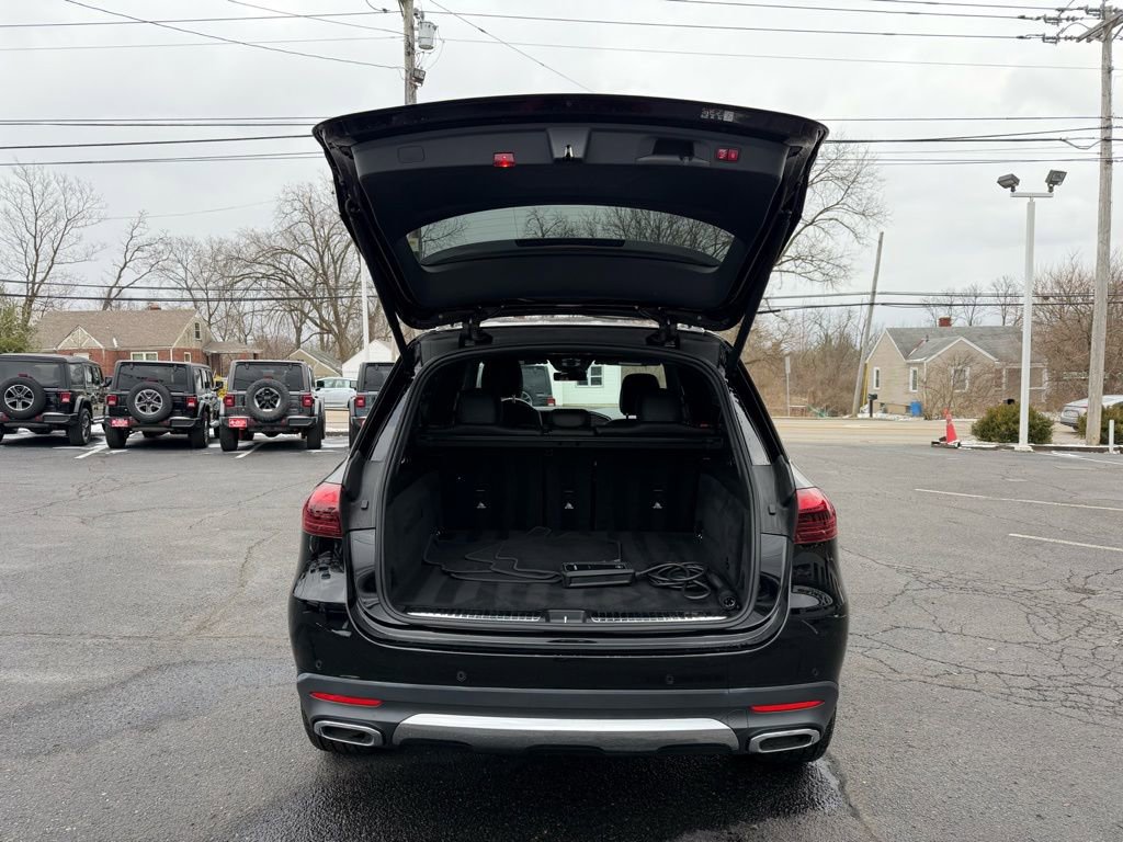 Used 2024 Mercedes-Benz GLE 450e 4MATIC image 5
