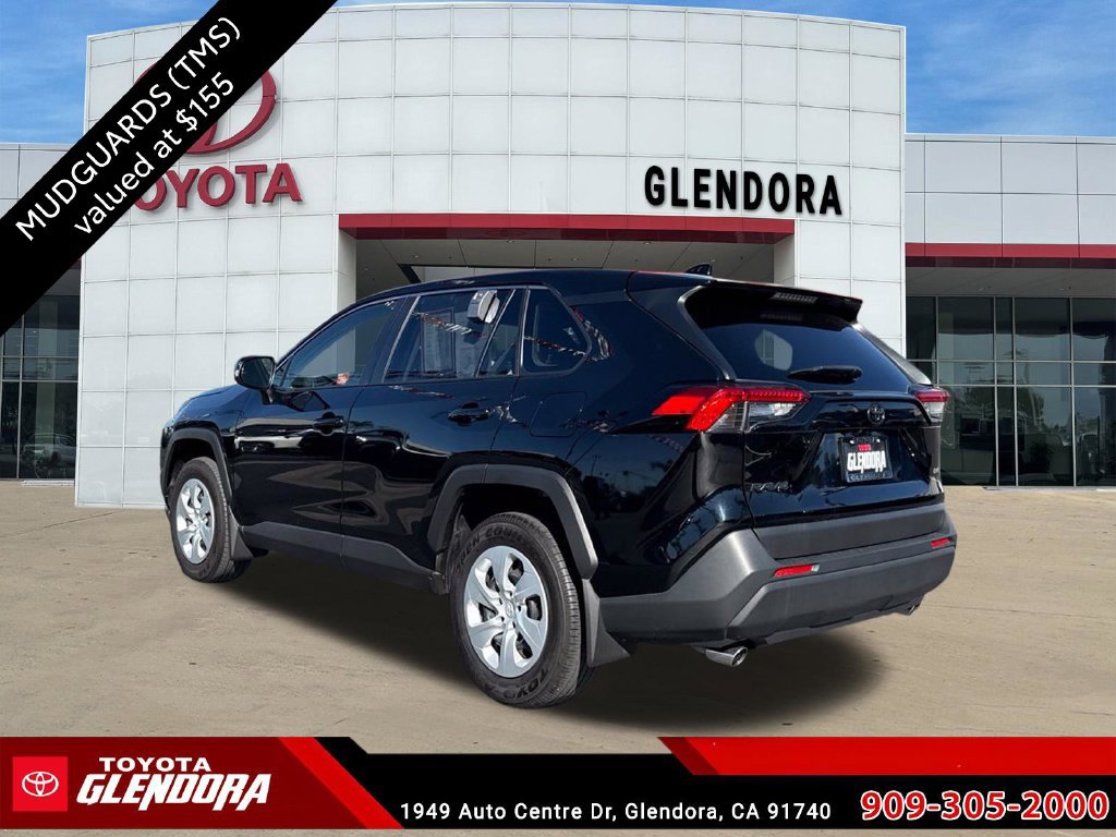 Certified 2025 Toyota RAV4 LE FWD image 9