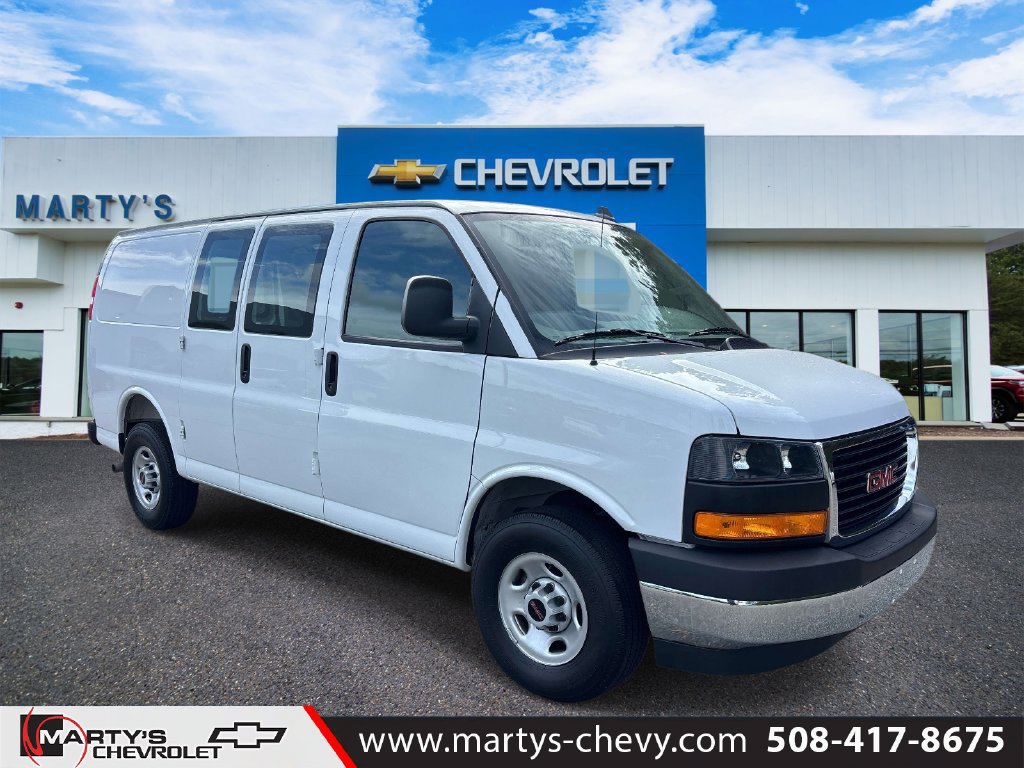 Used 2025 GMC Savana 2500 w/ Driver Convenience Package