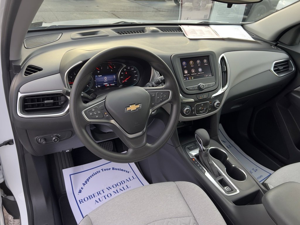 Used 2022 Chevrolet Equinox LS w/ LS Convenience Package image 19