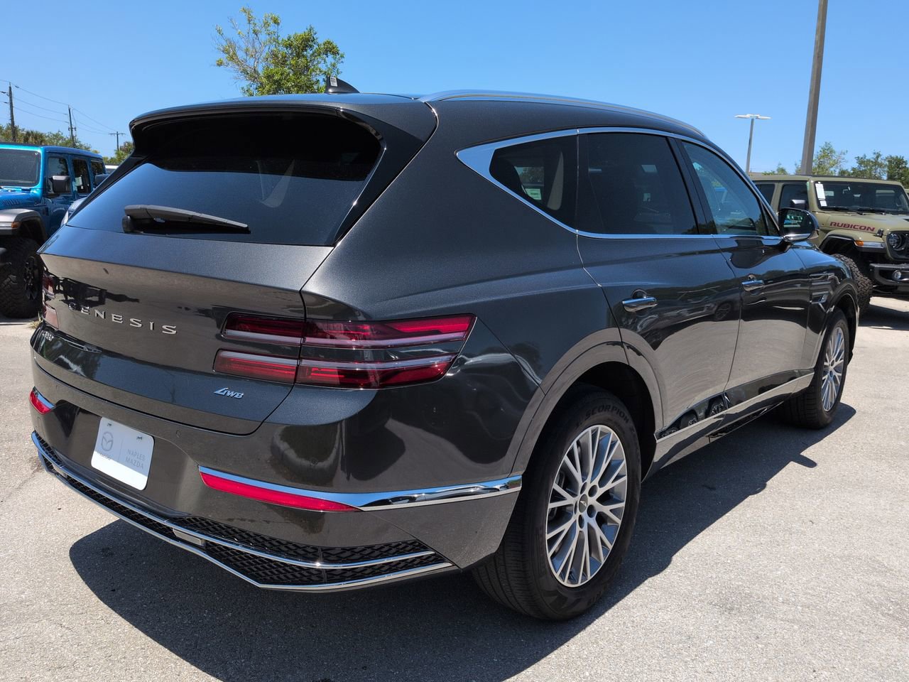 Used 2025 Genesis GV80 2.5T Standard AWD/4WD image 5