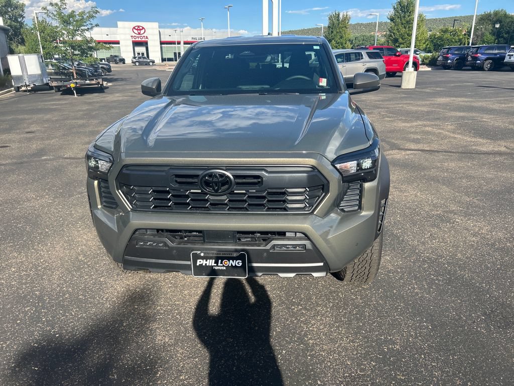 Used 2026 Toyota Tacoma TRD Off-Road w/ TRD Off Road Upgrade Package AWD/4WD image 12