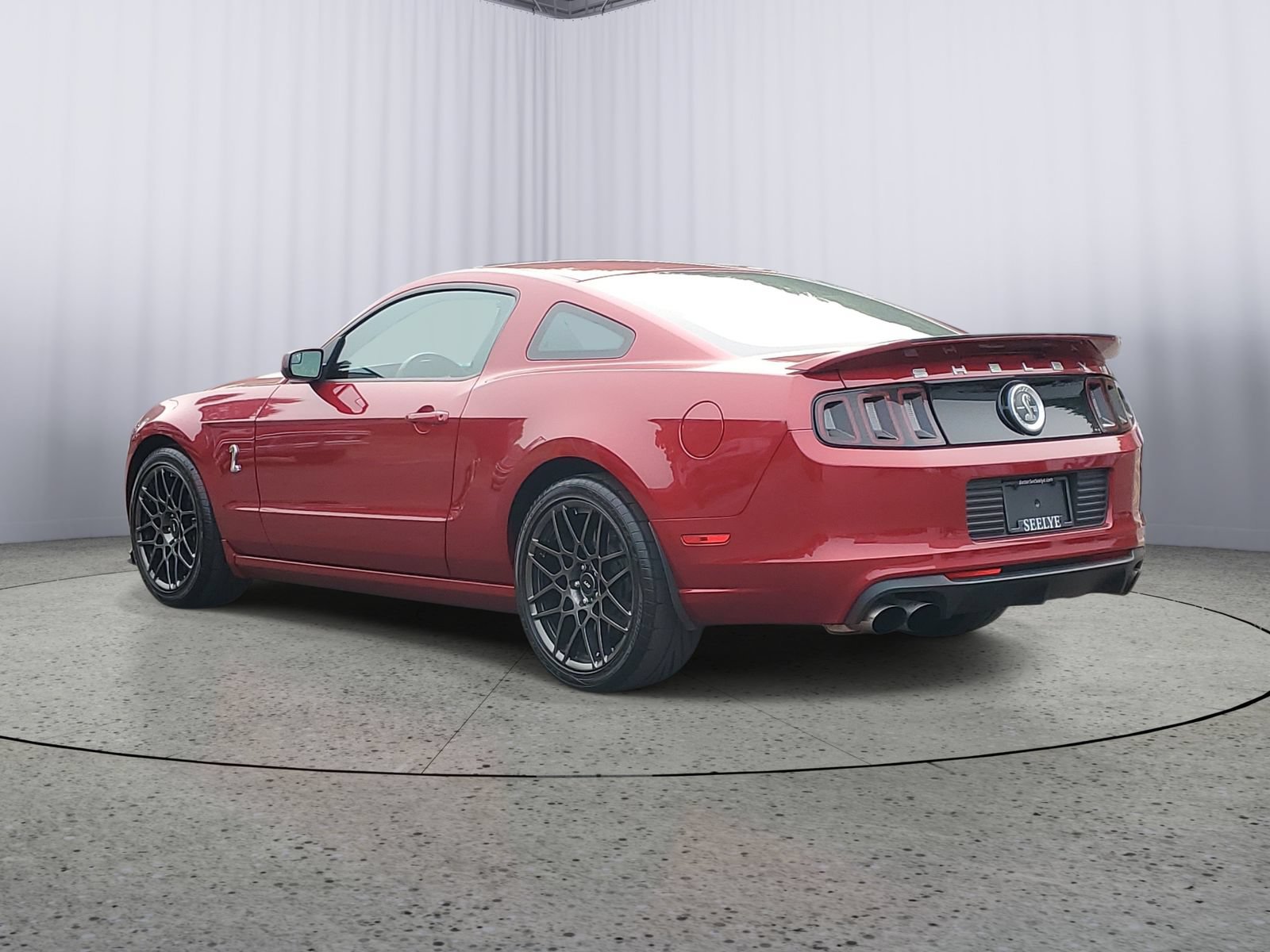 Used 2014 Ford Mustang Shelby GT500 w/ Equipment Group 821A RWD image 4