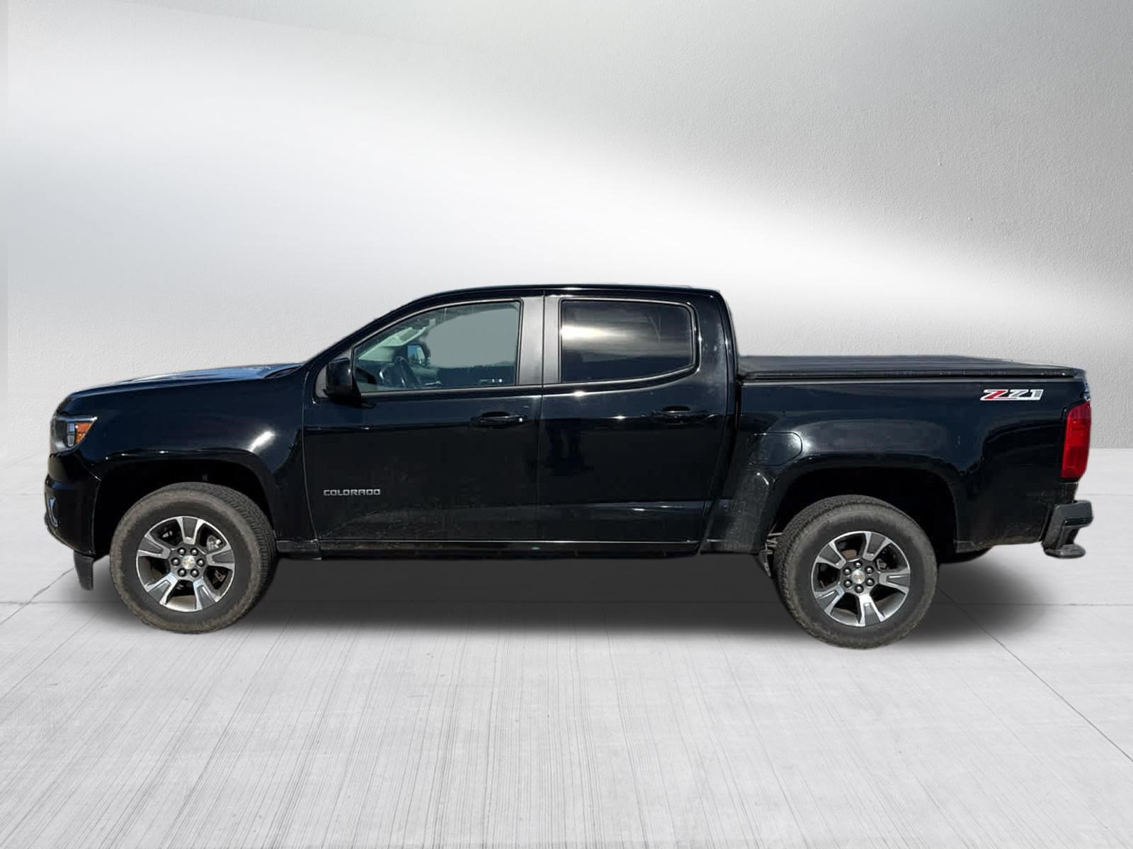Used 2019 Chevrolet Colorado Z71 AWD/4WD image 4