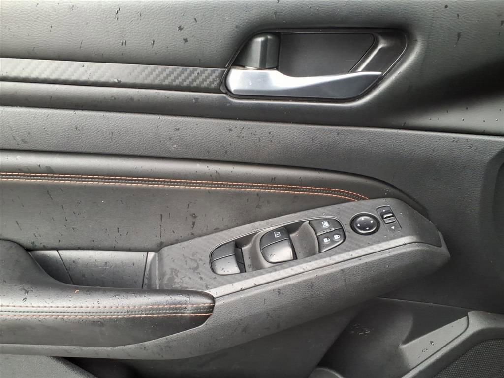 Used 2022 Nissan Altima 2.5 SR w/ Midnight Edition Package image 22