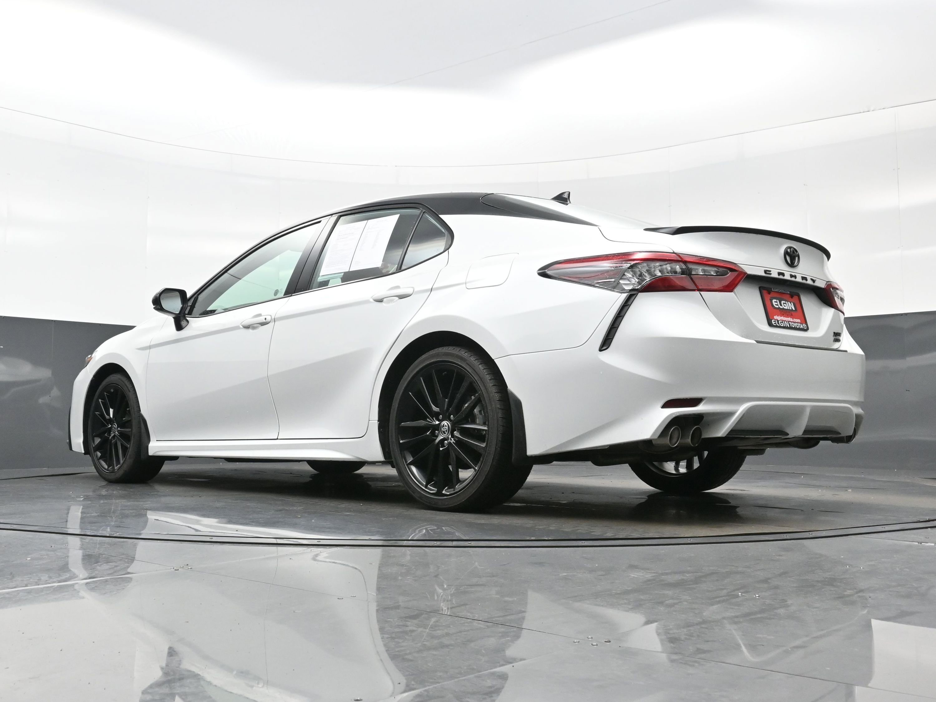 Used 2023 Toyota Camry XSE w/ Cold Weather Package AWD/4WD image 31