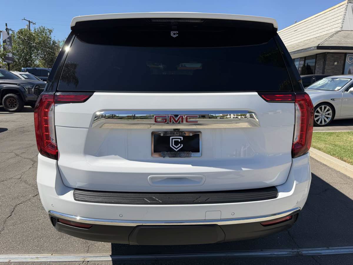 Used 2023 GMC Yukon SLT w/ SLT Premium Package RWD image 6