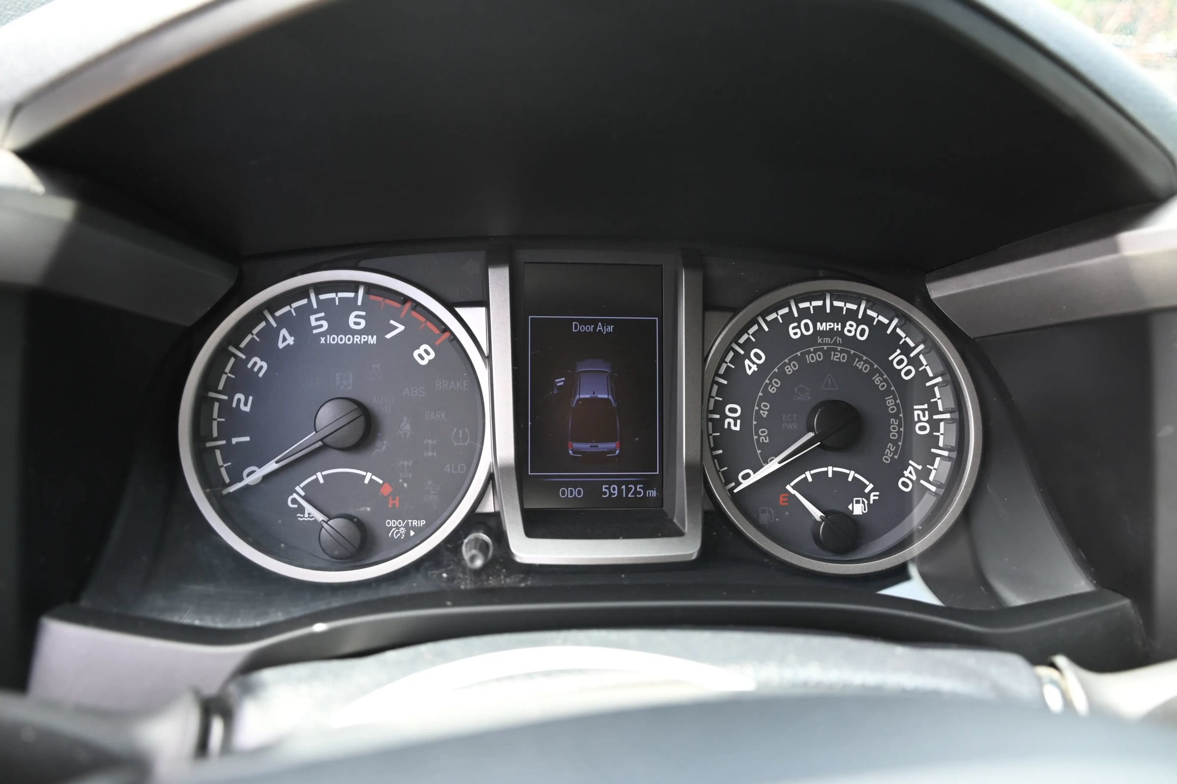Used 2019 Toyota Tacoma SR5 RWD image 10