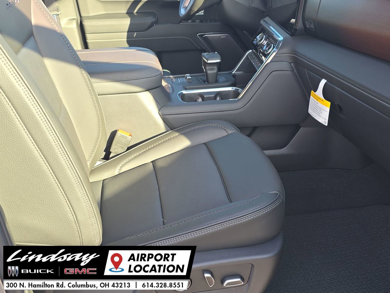 New 2026 GMC Sierra 1500 Denali w/ Denali Reserve Package image 30